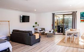 Central Studio + Close To The Beaches + Wifi & Netflix